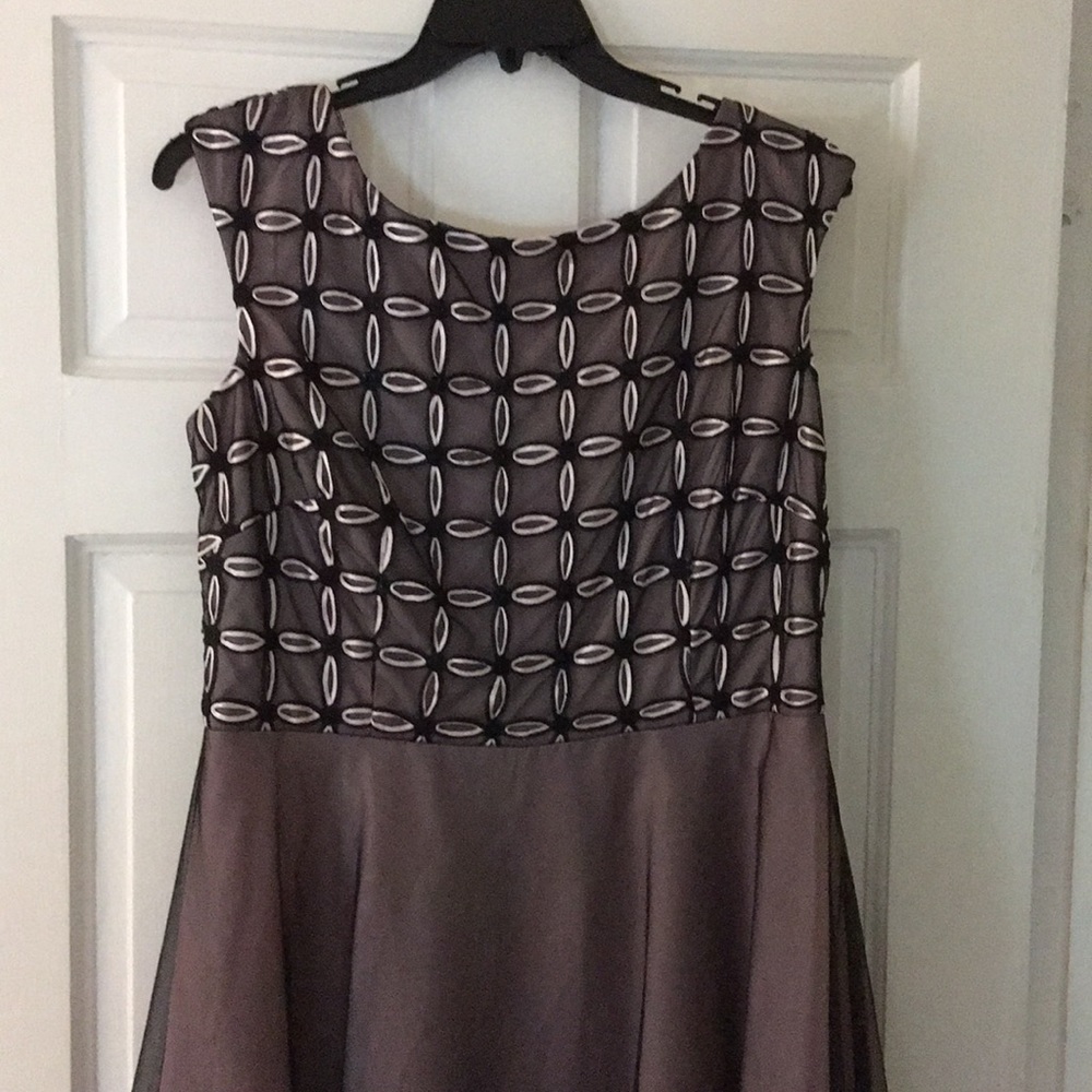 Fit and Flare midi dress